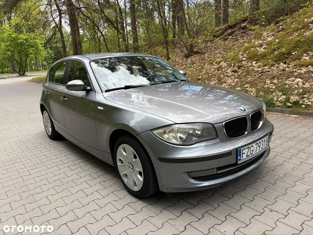 BMW Seria 1 116i - 8