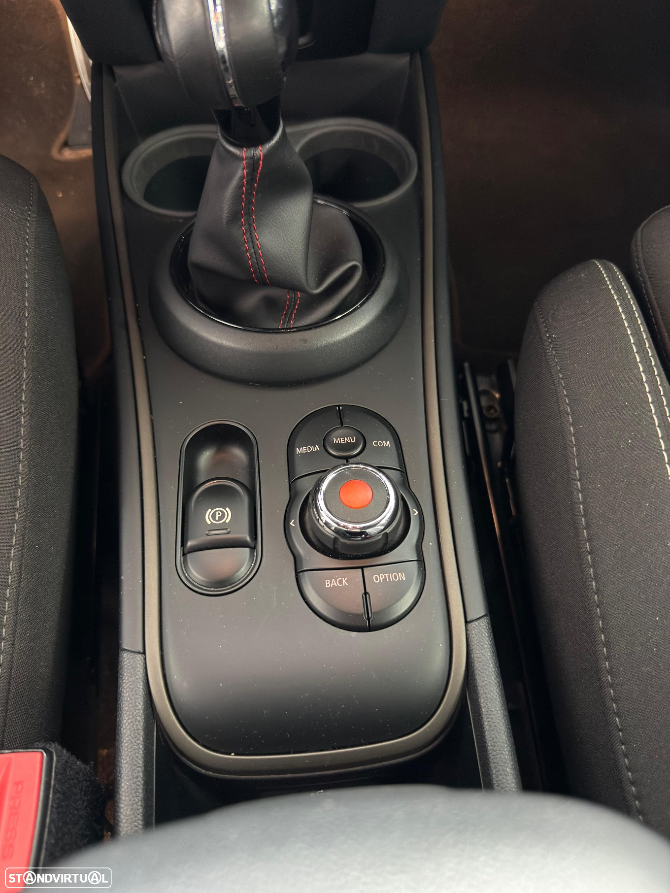 MINI Countryman Cooper D - 10