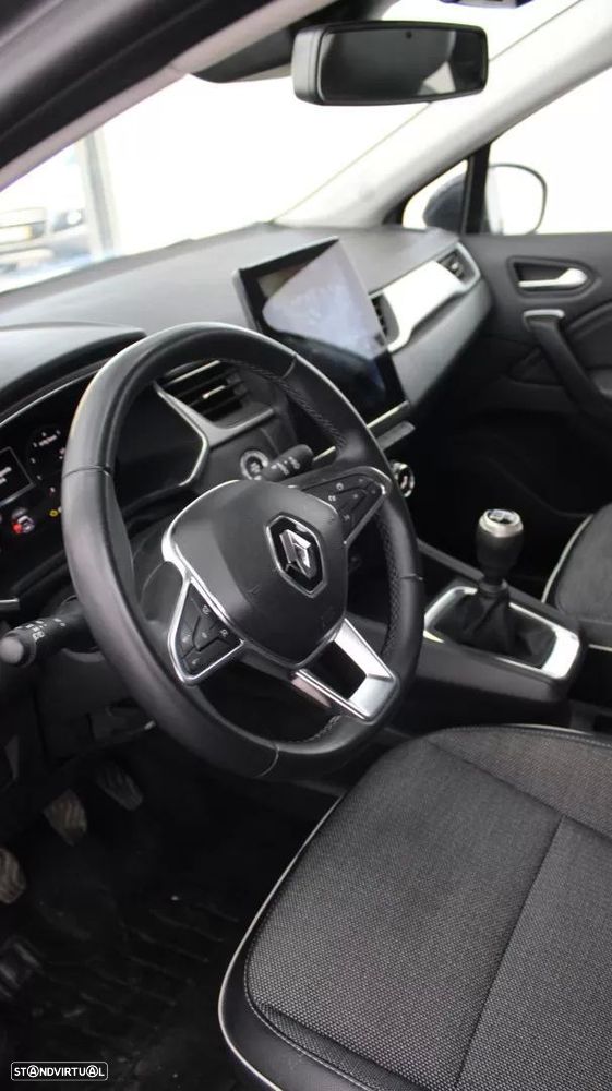 Renault Captur TCe 90 INTENS - 23