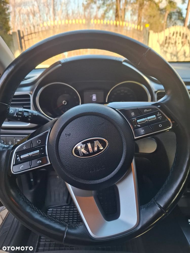 Kia Ceed - 5