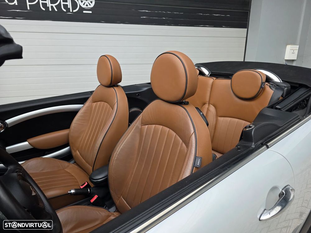 MINI Cabrio Cooper S - 16