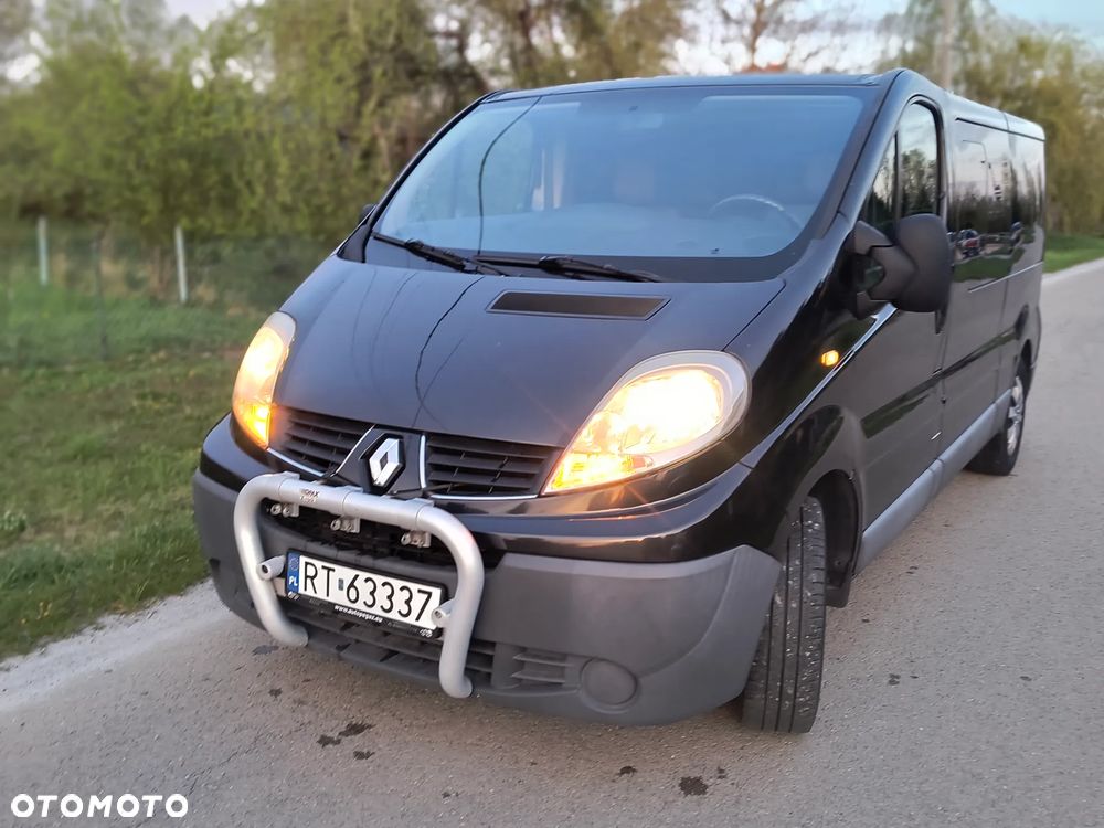 Renault Trafic - 23