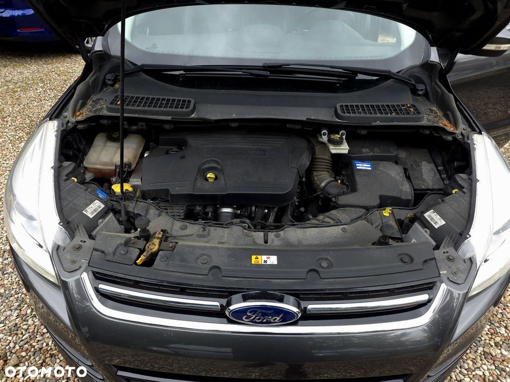 Ford Kuga 2.0 TDCi FWD Titanium - 37