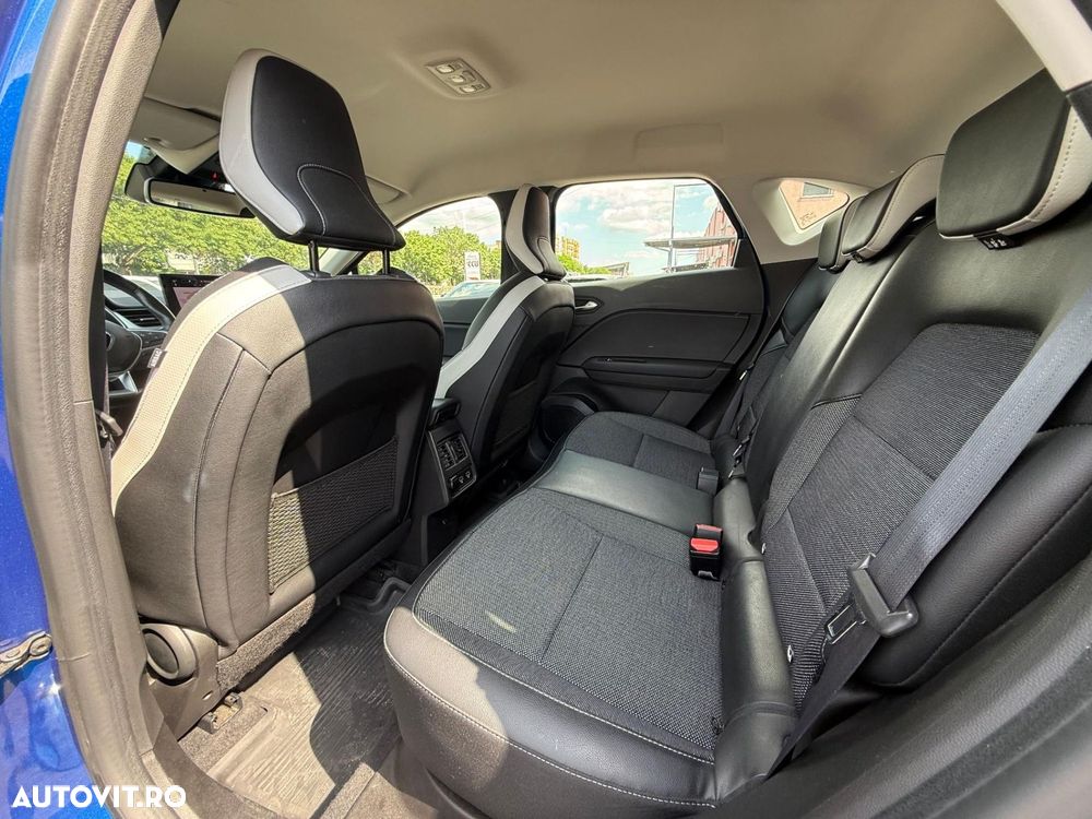 Renault Captur - 28