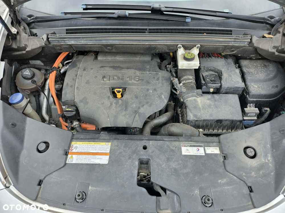 Citroën DS5 Hybrid4 EGS6 Pure Pearl - 14