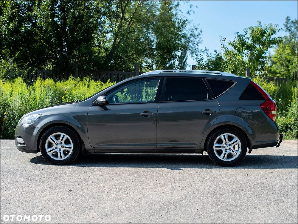 Kia Ceed - 3