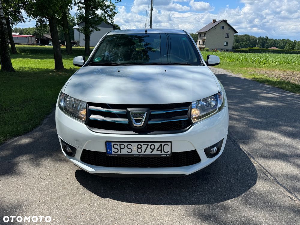Dacia Sandero 1.2 16V 75 Laureate - 2