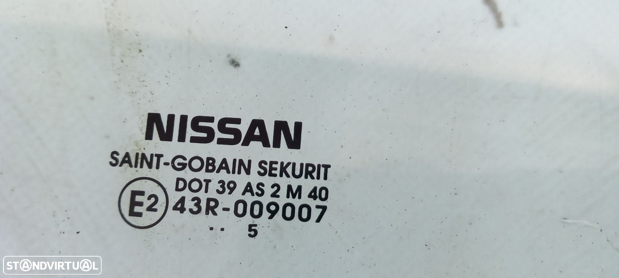 Vidro porta frente direita NISSAN Leaf EV (ZE0) - 2