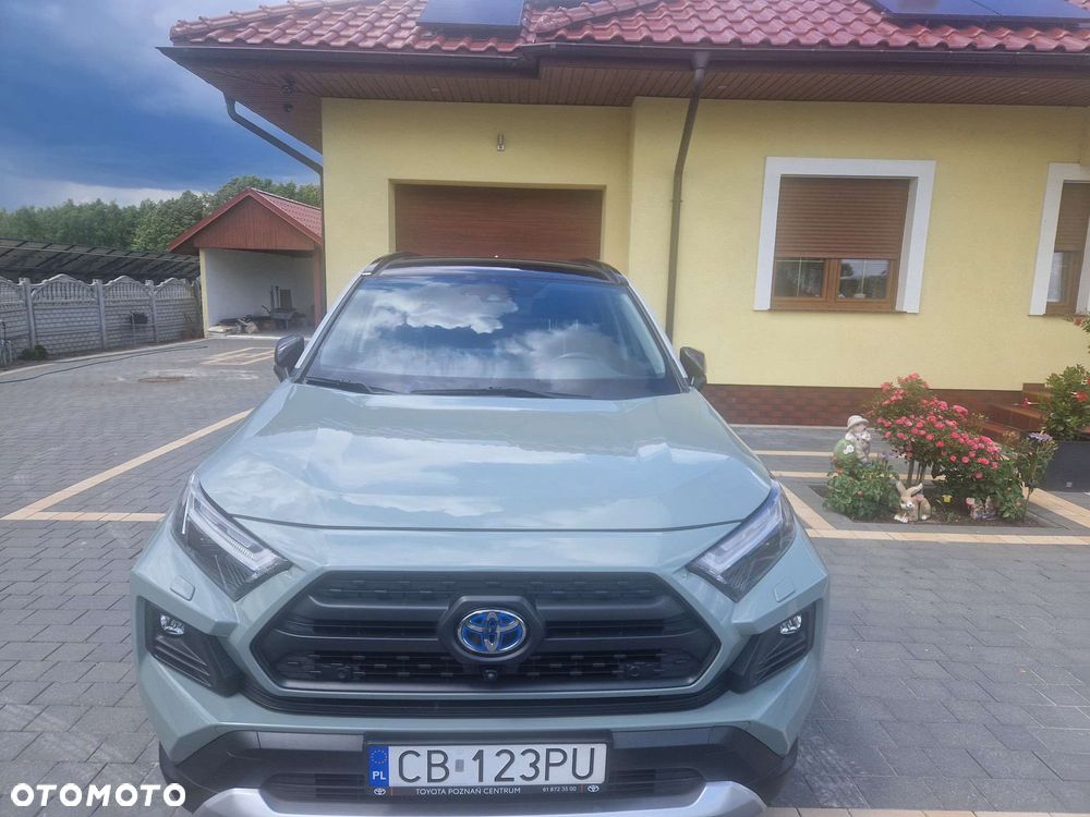 Toyota RAV4 - 9