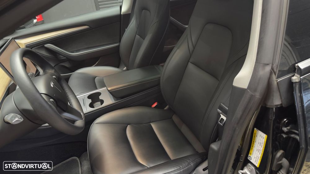 Tesla Model 3 Performance Dual Motor AWD - 27