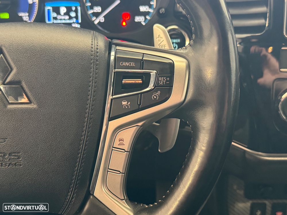 Mitsubishi Outlander 2.4 Intense - 23