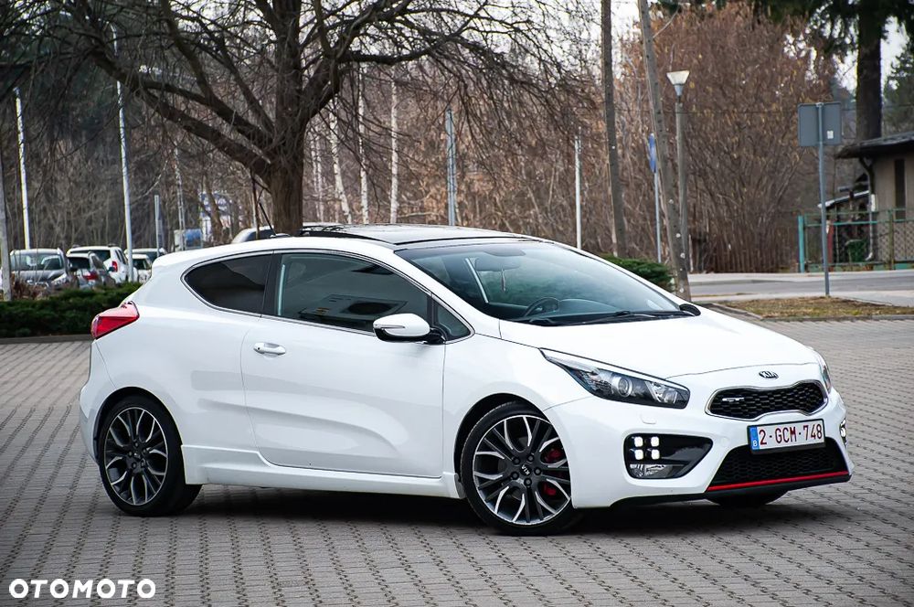 Kia Ceed Cee'd 1.6 T-GDI GT - 4