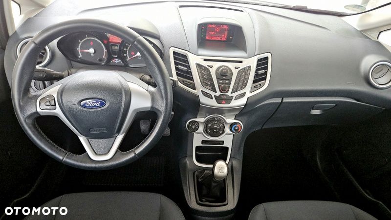 Ford Fiesta 1.25 Titanium - 17