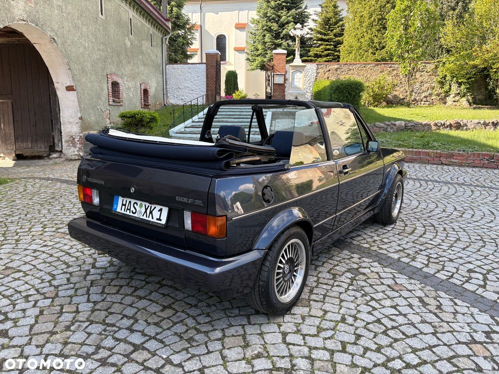 Volkswagen Golf 1.6 CL - 7