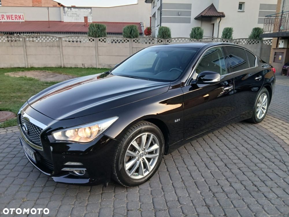 Infiniti Q50 - 1