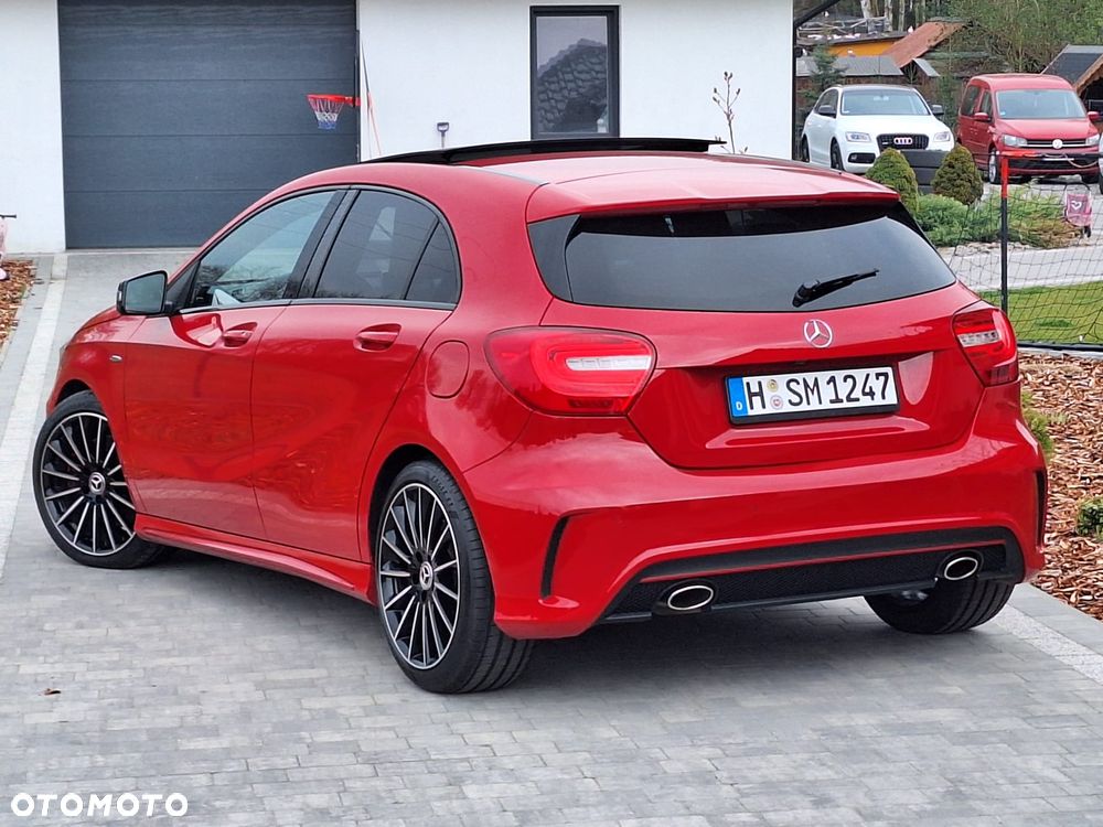 Mercedes-Benz Klasa A 250 (BlueEFFICIENCY) 7G-DCT AMG Sport - 12