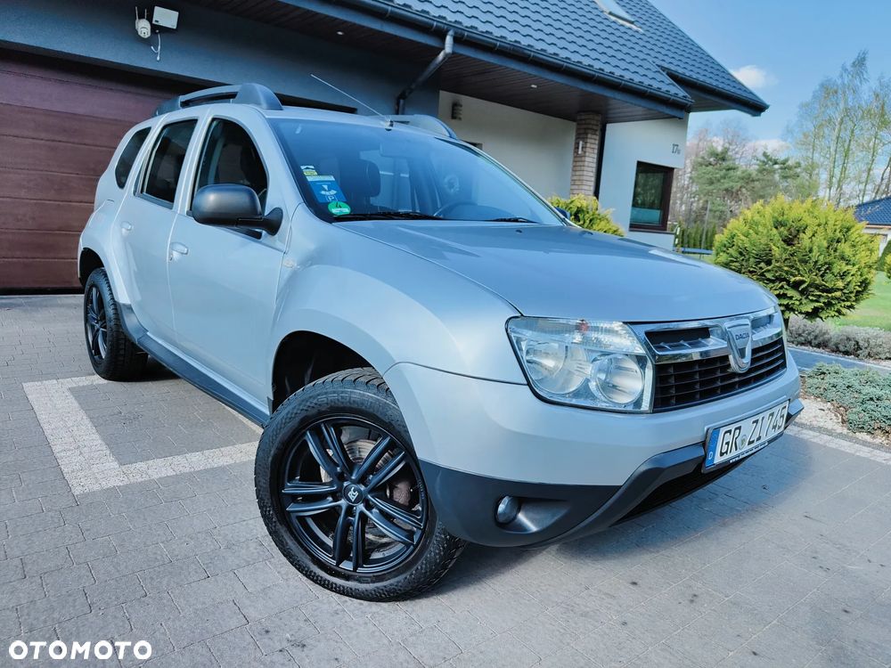 Dacia Duster 1.6 16V 4x2 Laureate - 1