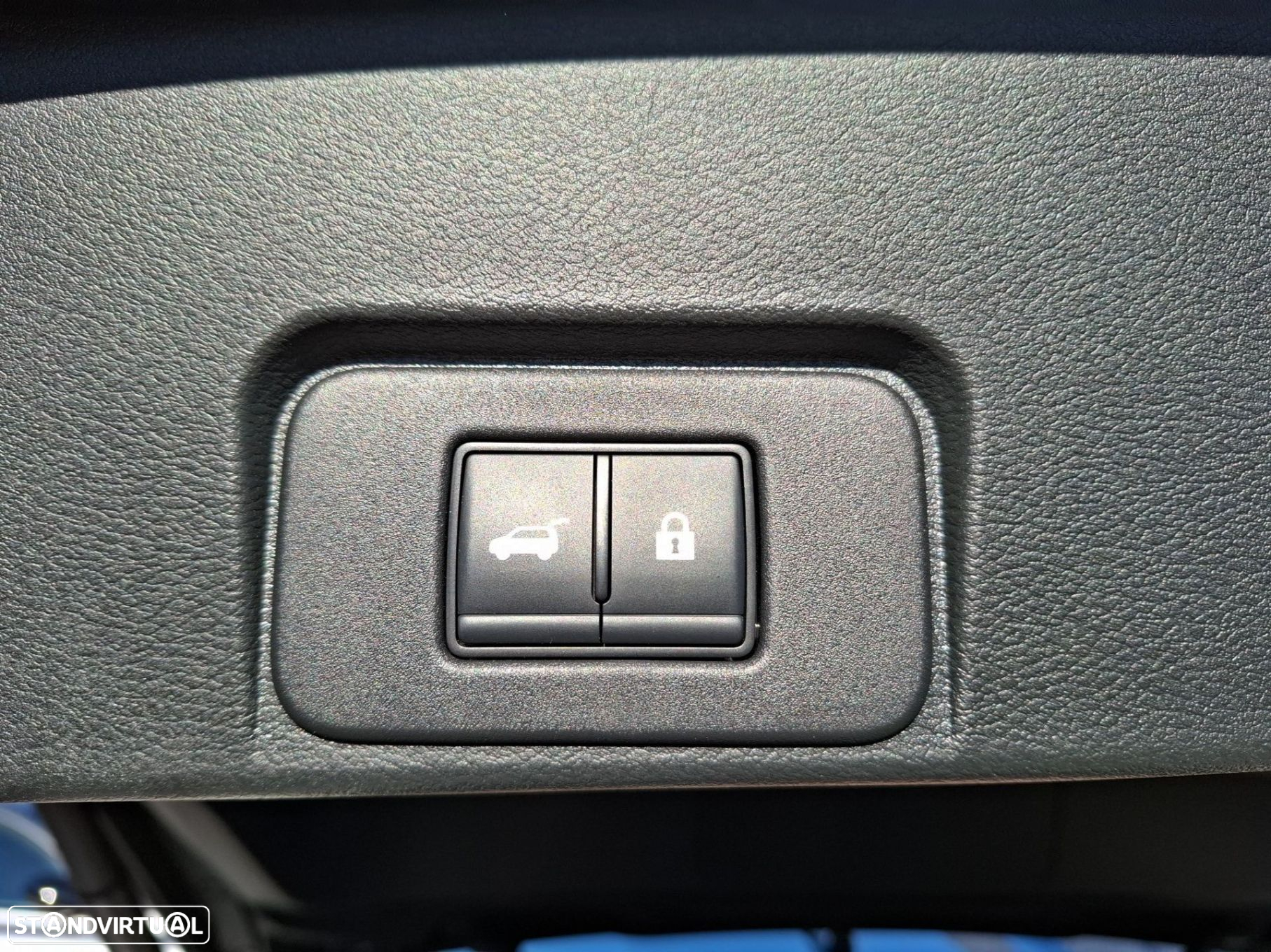 Nissan X-Trail 1.5 e-Power Tekna+ 7L e-4force - 27
