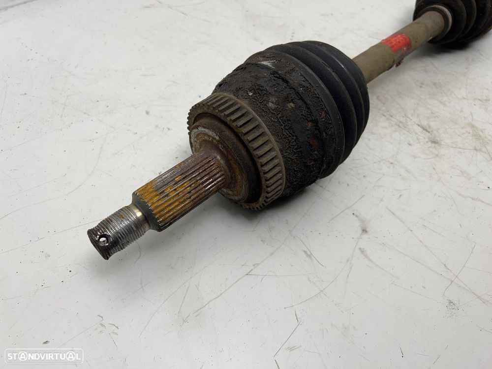 Transmissão Esq Frente Usado HYUNDAI TUCSON (JM) 2.0 CRDi All-wheel Drive REF. 4... - 2