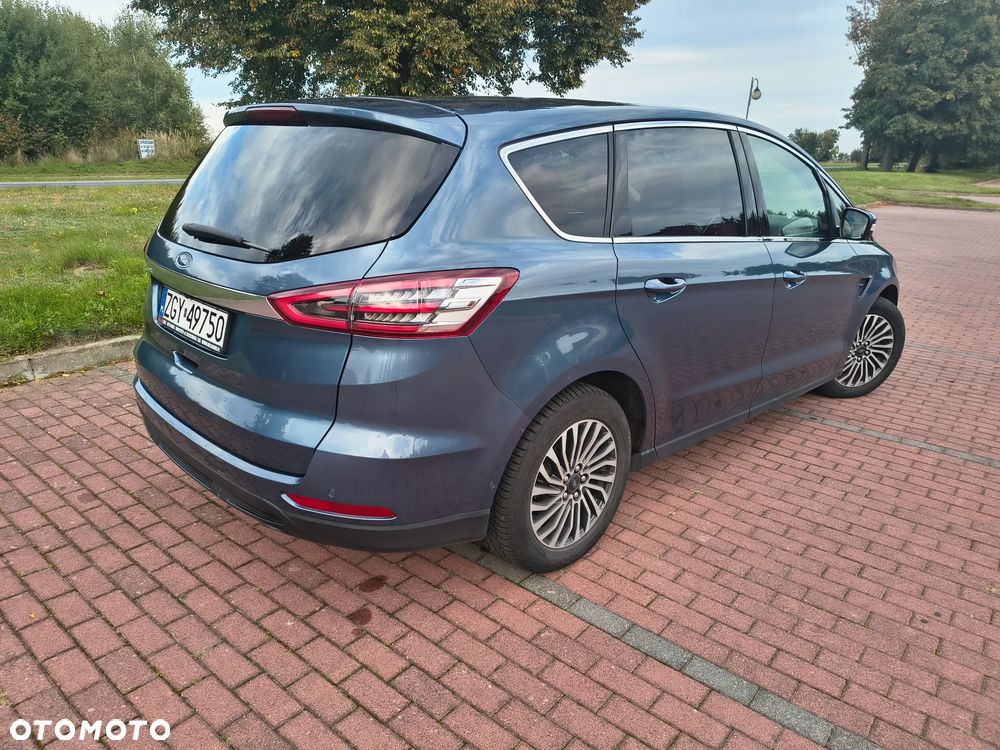 Ford S-Max - 18
