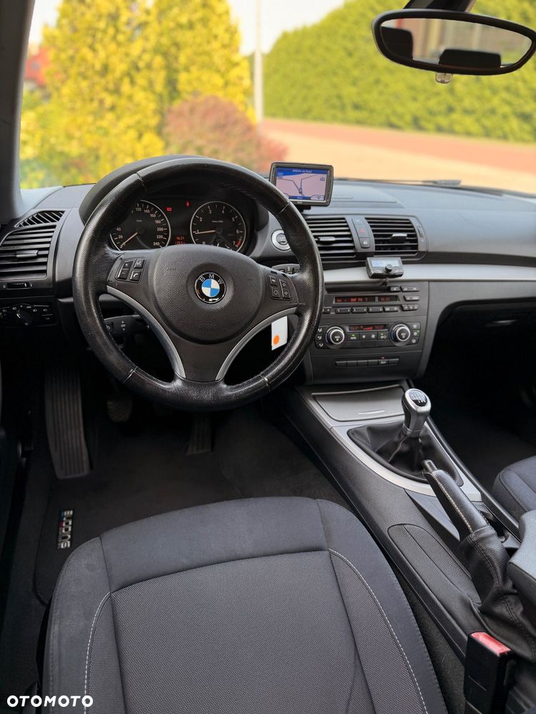 BMW Seria 1 118i Edition Sport - 21