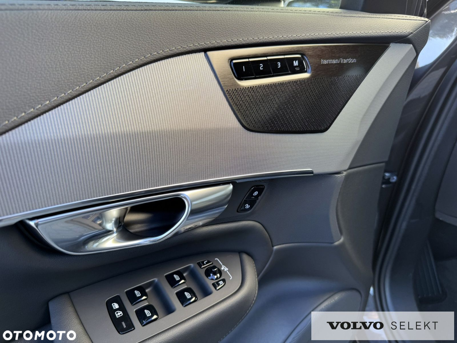 Volvo XC 90 T8 AWD Recharge Ultimate Dark - 9