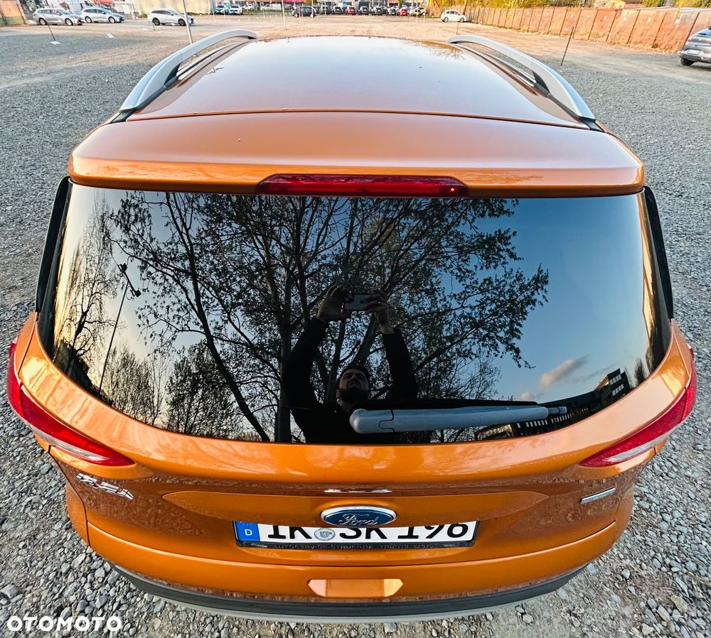 Ford Kuga 1.5 EcoBoost 2x4 Individual - 13