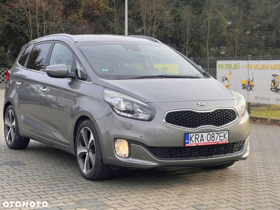 Kia Carens 1.7 CRDi Spirit - 33