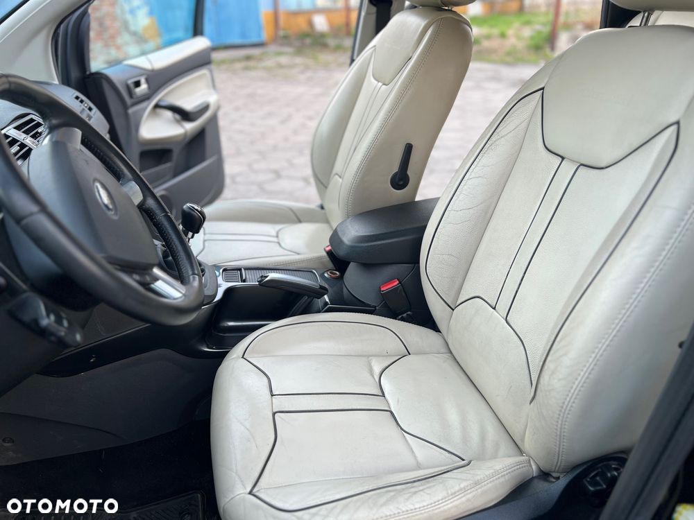 Ford Kuga 2.0 TDCi Titanium FWD - 10