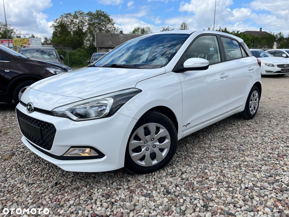 Hyundai i20 1.2 Trend - 1