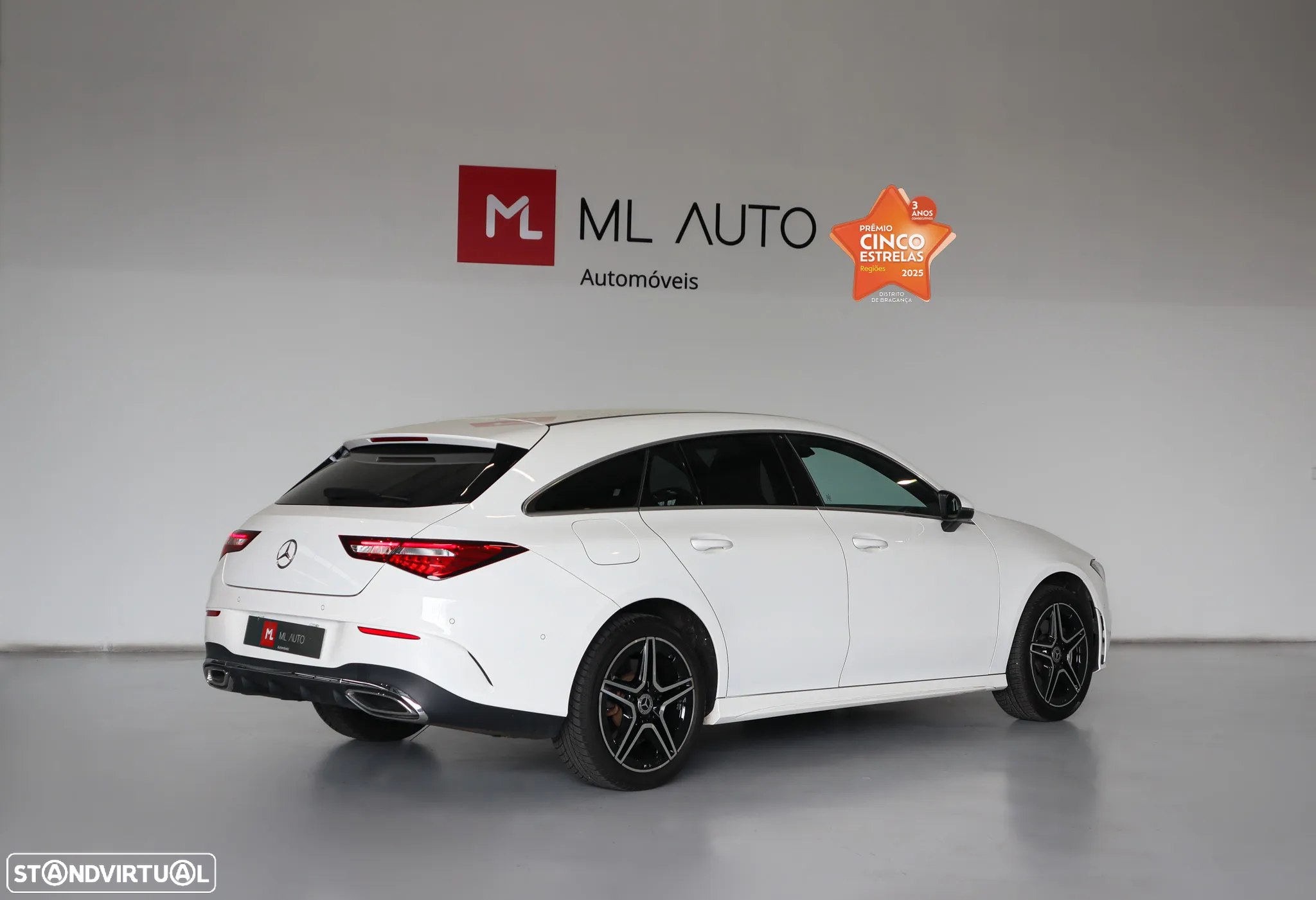 Mercedes-Benz CLA 250 e Shooting Brake AMG Line - 3