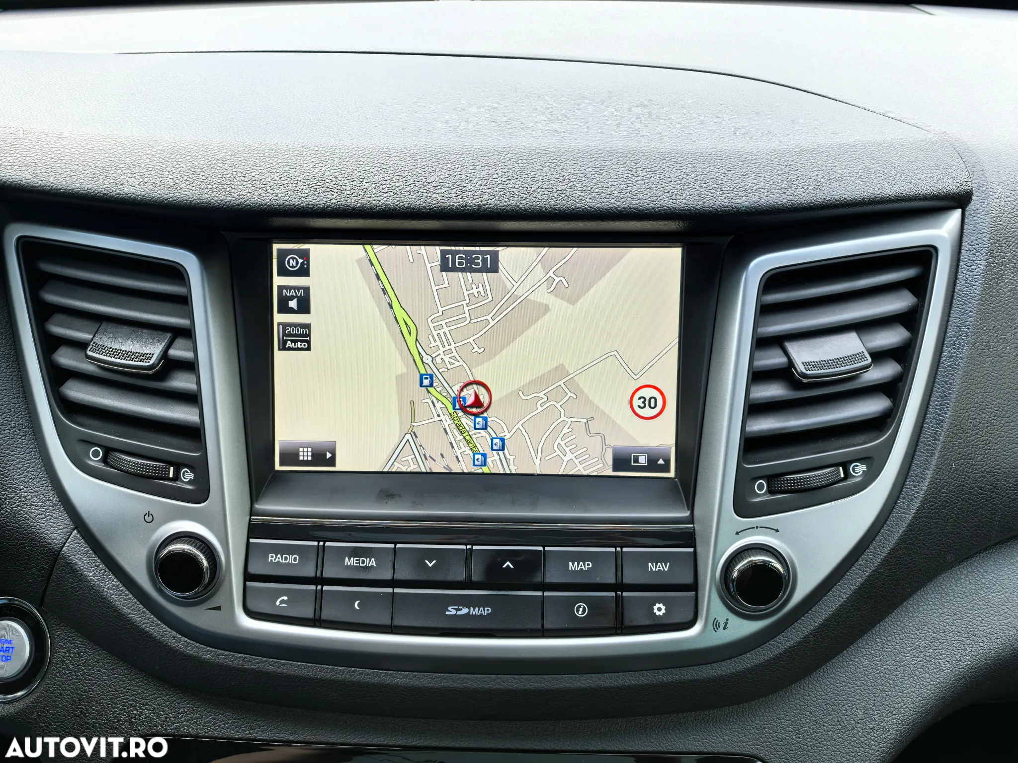 Hyundai Tucson blue 1.7 CRDi 2WD DCT Premium - 18