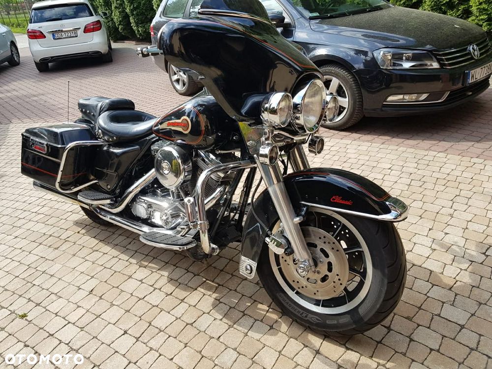 Harley-Davidson FLHT Electra Glide Standard - 1