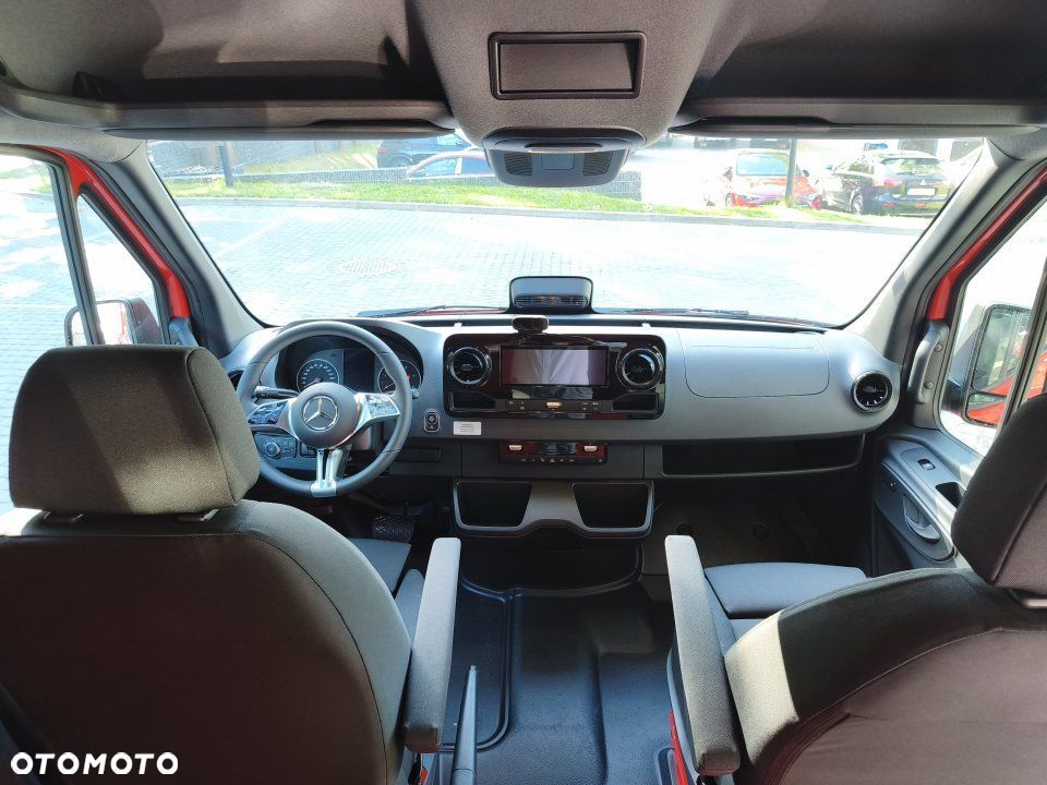 Mercedes-Benz Sprinter - 3