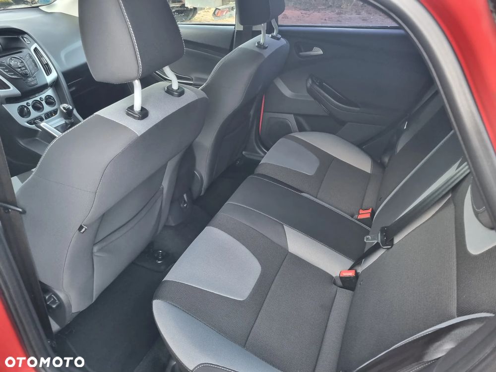 Ford Focus 1.0 EcoBoost Start-Stopp-System Champions Edition - 19
