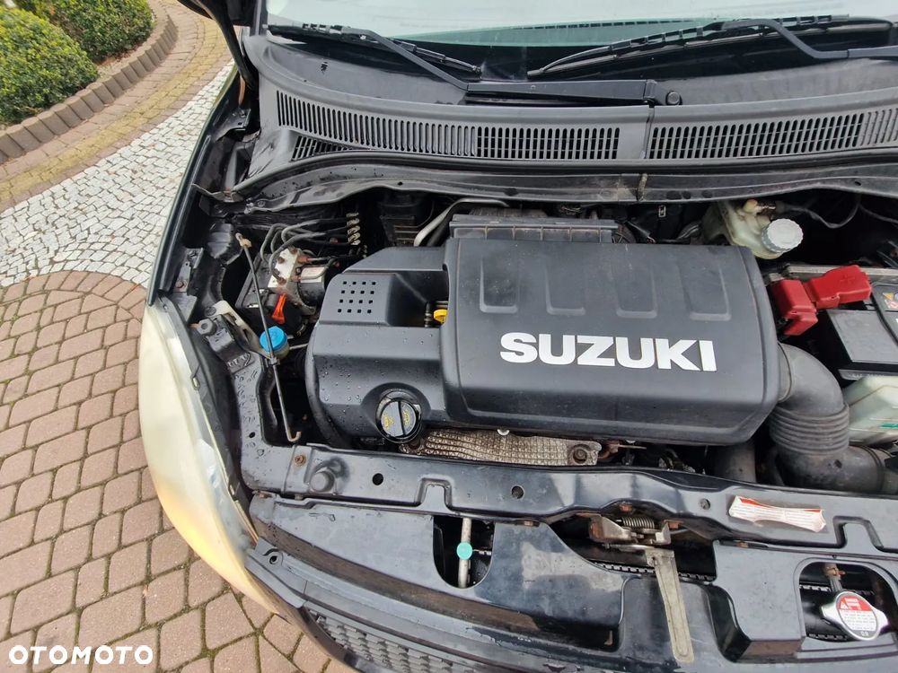 Suzuki Swift 1.6 Sport Rallye N' Style - 26