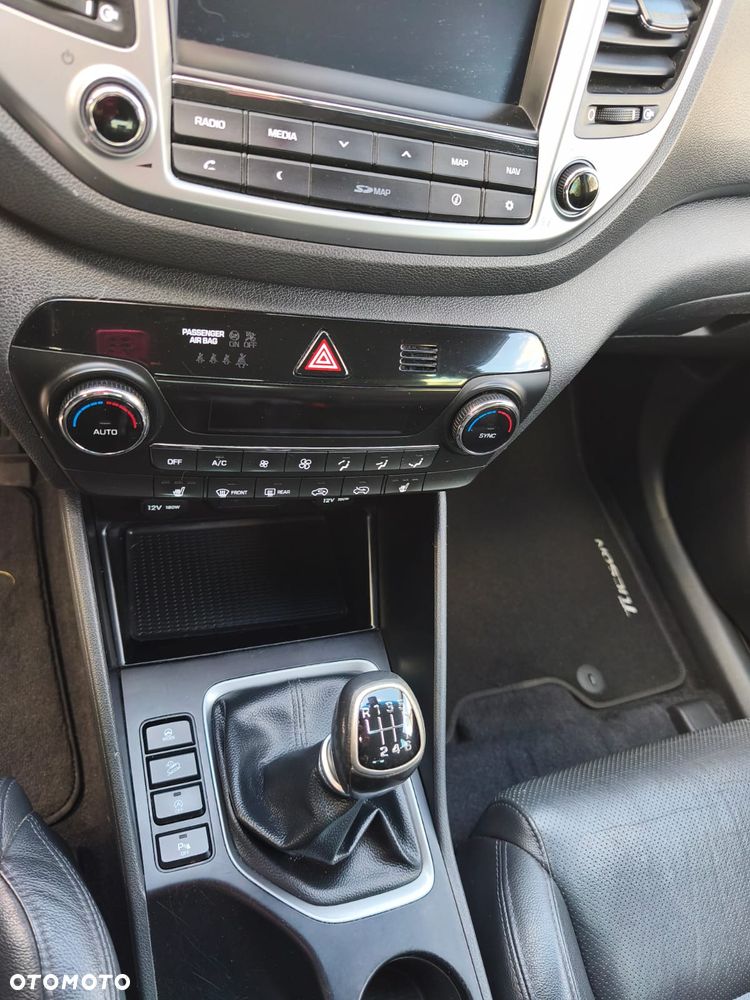 Hyundai Tucson 1.6 GDi 2WD Select - 13