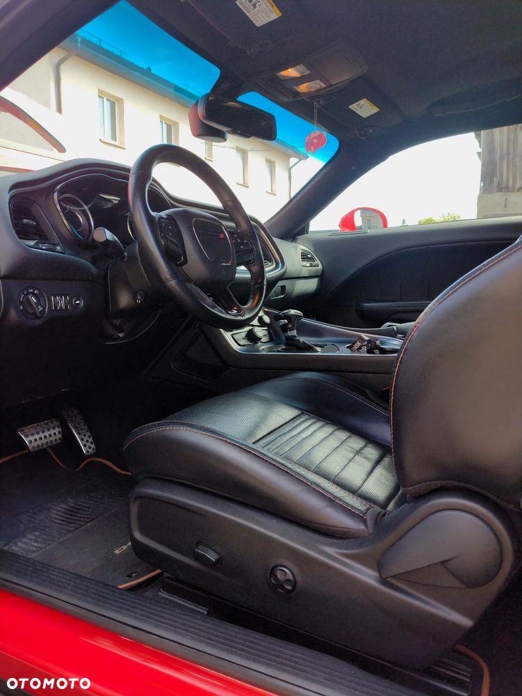 Dodge Challenger Automatik R/T Plus Shaker - 16