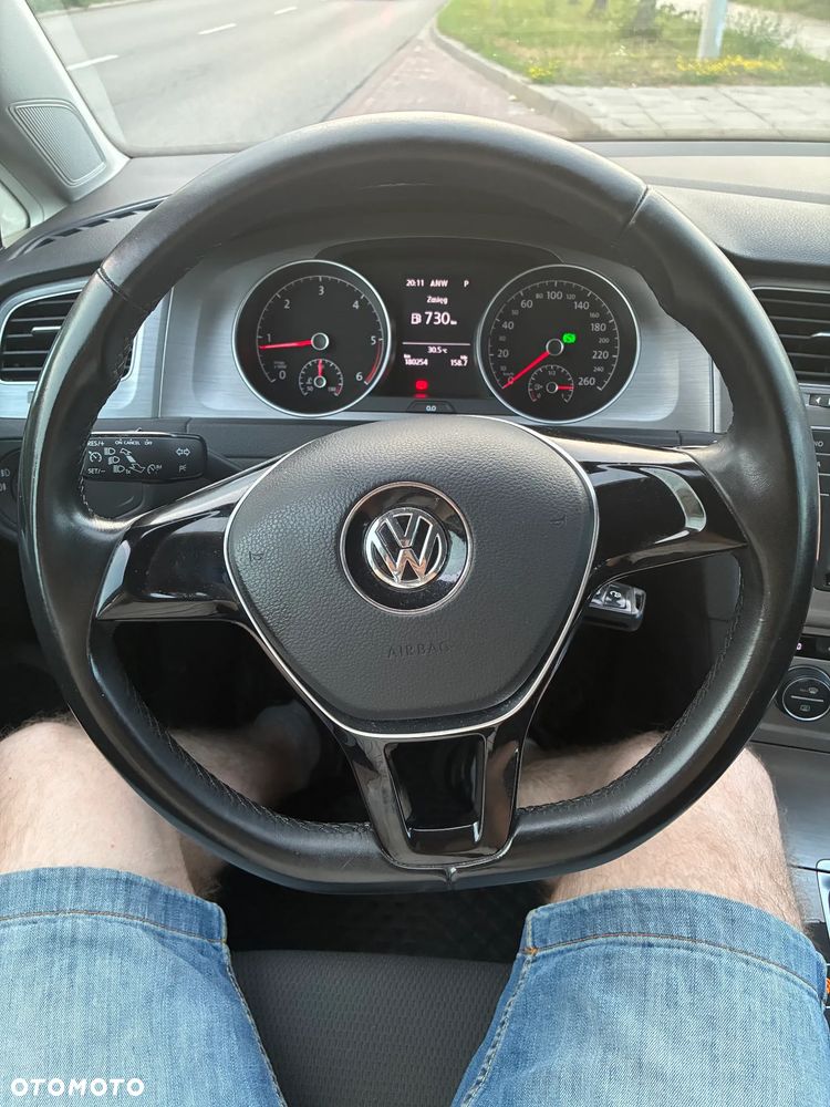Volkswagen Golf Variant 2.0 TDI (BlueMotion Technology) DSG Comfortline - 11