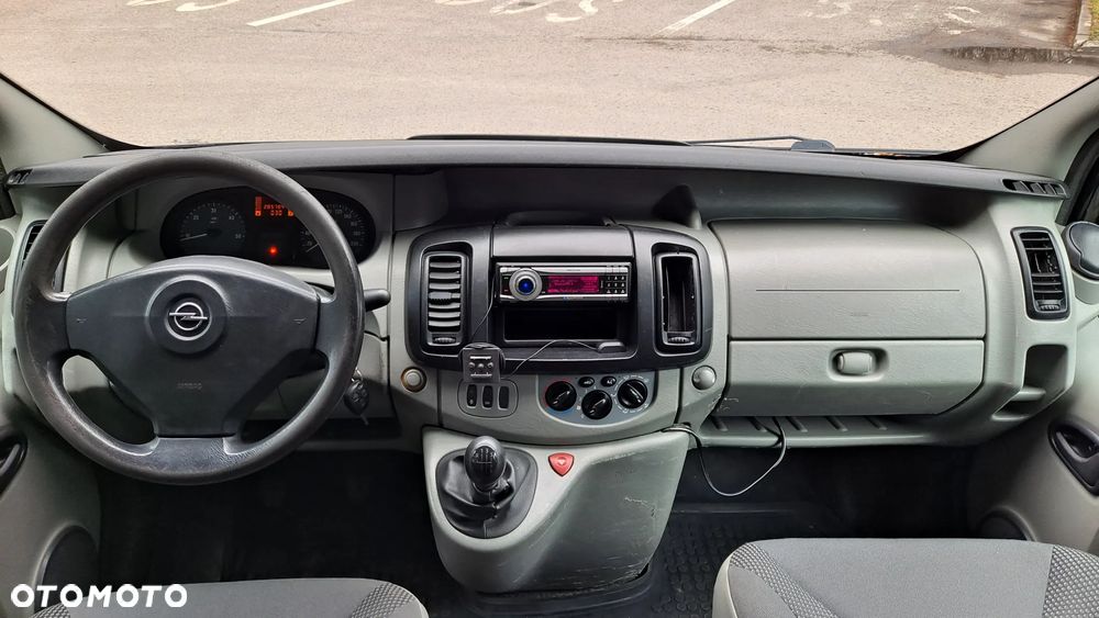 Opel Vivaro - 13