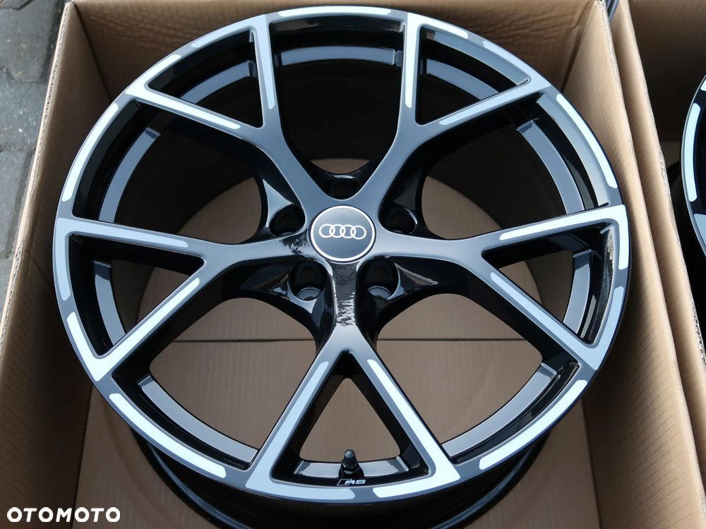 Oryginalne Felgi Audi RS3 Y-Spouke 19'' - 6