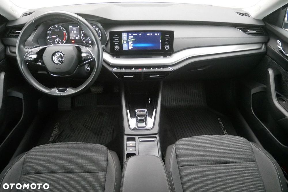 Skoda Octavia - 8