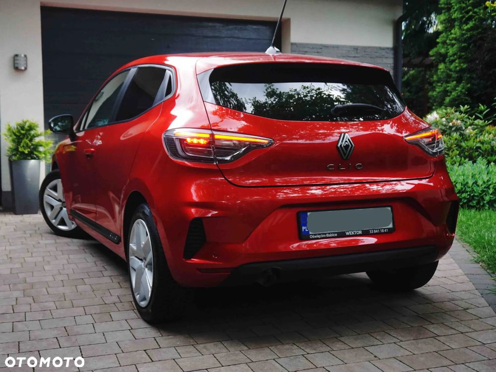 Renault Clio 1.0 TCe Evolution - 10