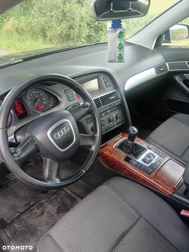 Audi A6 Limousine - 8