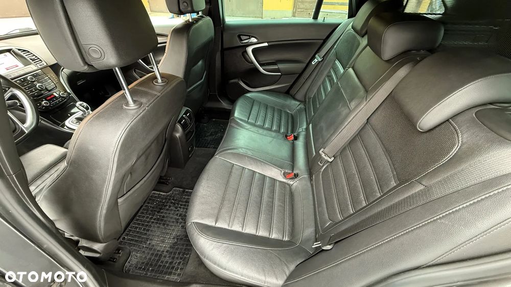 Opel Insignia 2.0 CDTI - 8