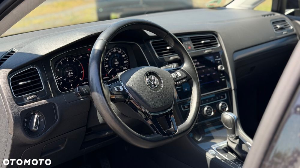 Volkswagen Golf 1.4 TSI (BlueMotion Technology) DSG Highline - 28