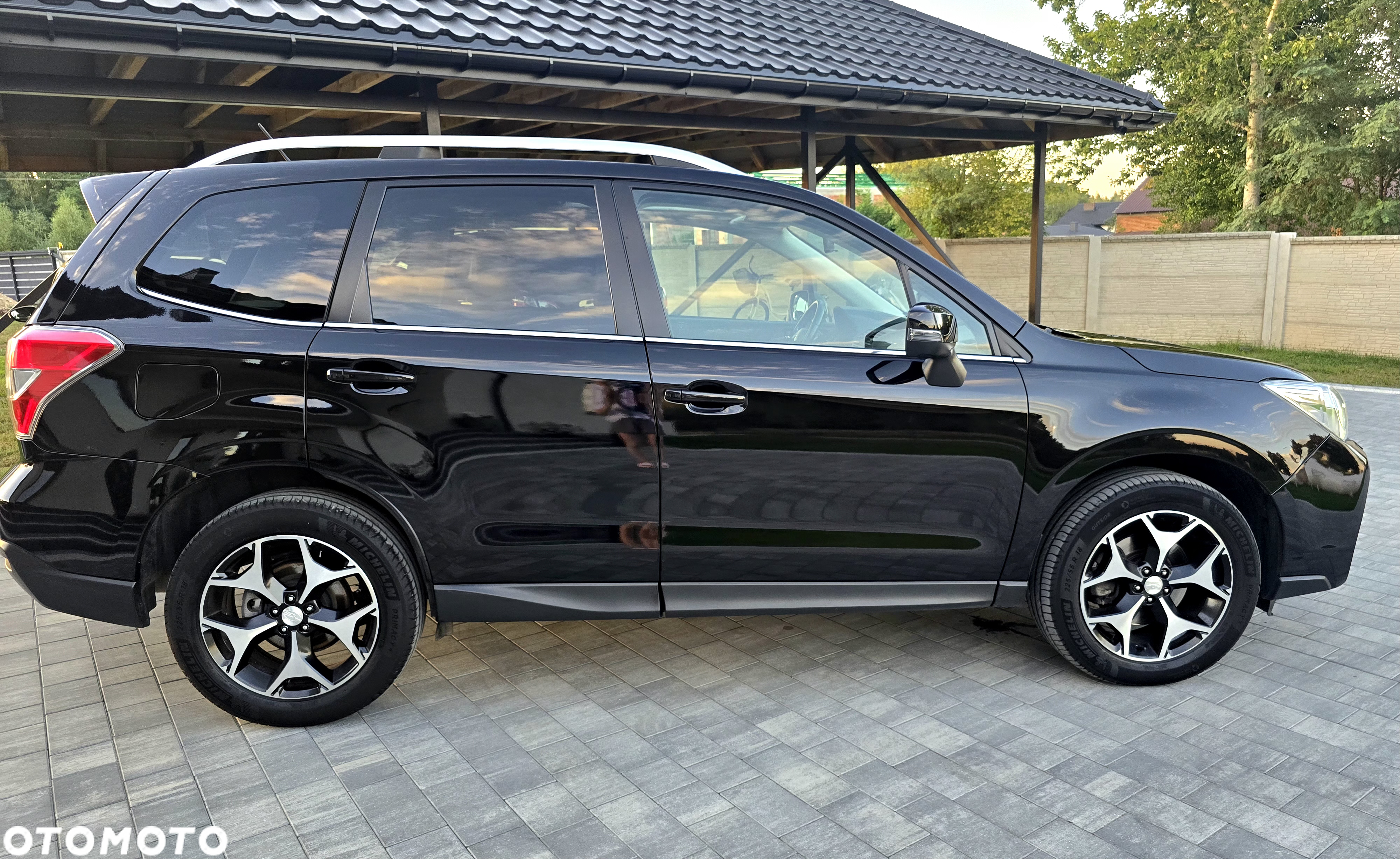 Subaru Forester 2.0XT Platinum Lineartronic - 6