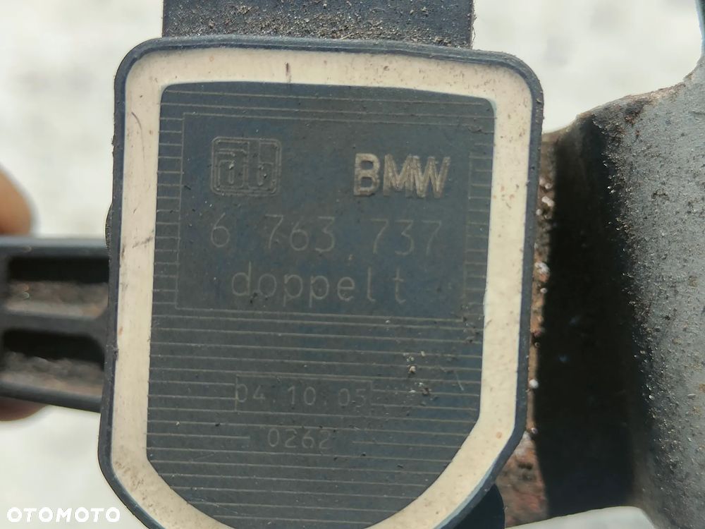 BMW E60 E61 E70 Czujnik poziomowania świateł xenon 6763737 - 3