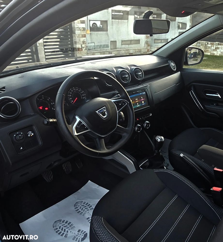 Dacia Duster 1.6 SCe Prestige jante 17" - 39