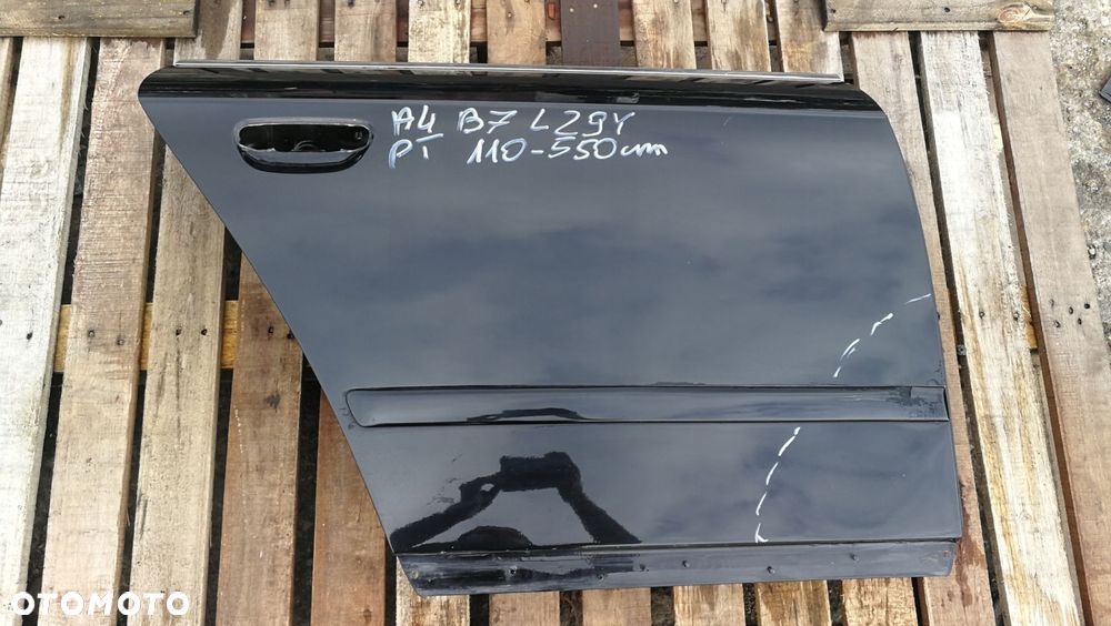 DRZWI PRAWY TYŁ AUDI A4 B7 LZ9Y 110-550 UM - 1